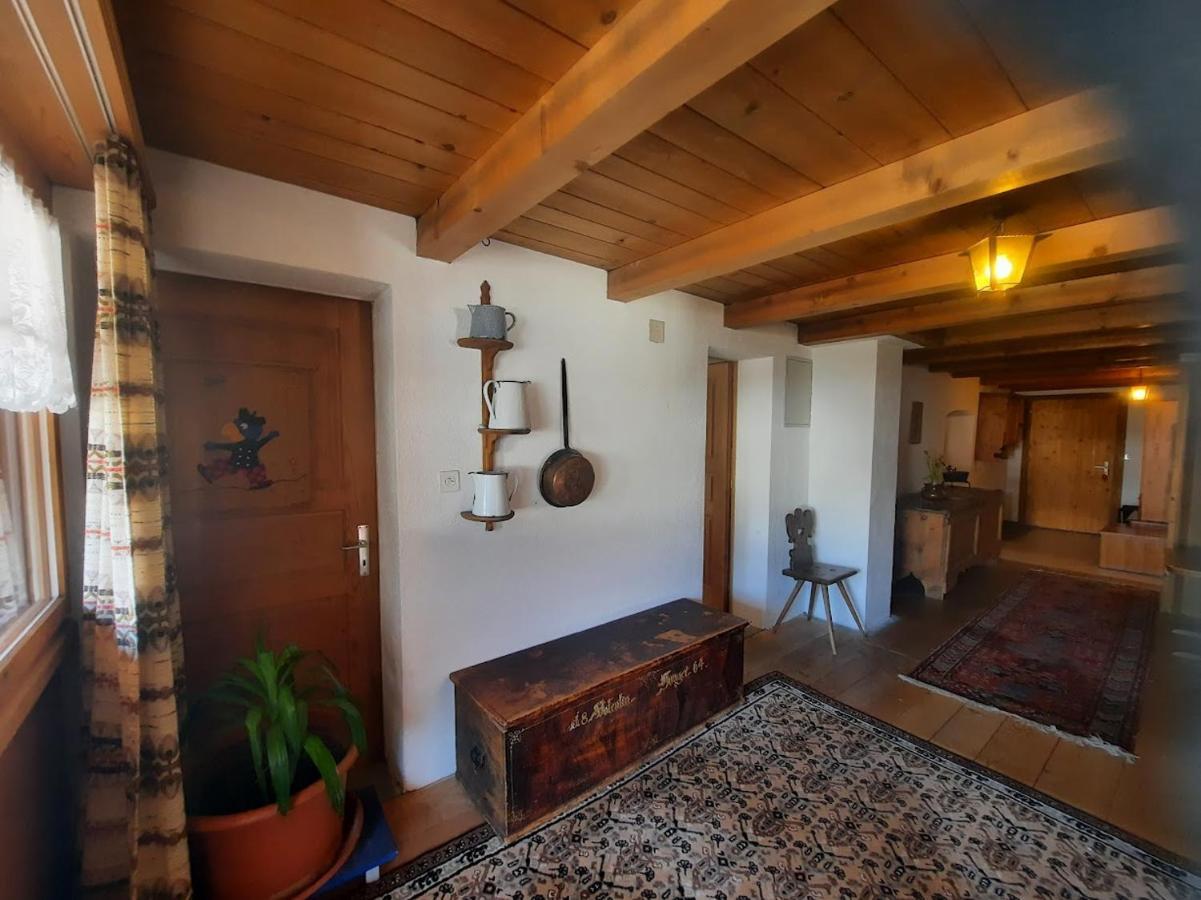 Appartement Bio Yak Hof Heinz à Sufers Extérieur photo